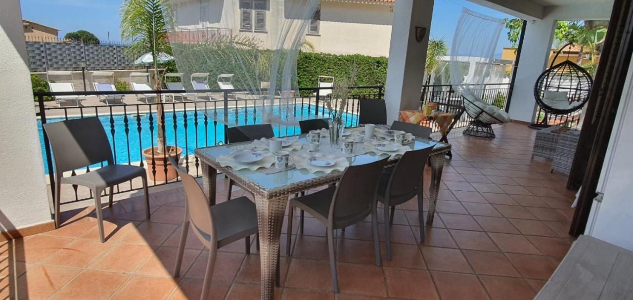 Villa Marianna Con Piscina Privata Ampi Spazi Esterni E Wifi Free เทรเบีย ภายนอก รูปภาพ