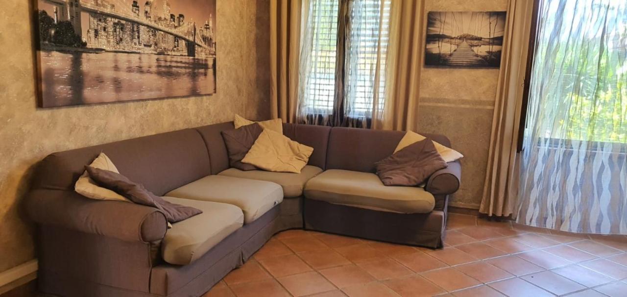 Villa Marianna Con Piscina Privata Ampi Spazi Esterni E Wifi Free เทรเบีย ภายนอก รูปภาพ