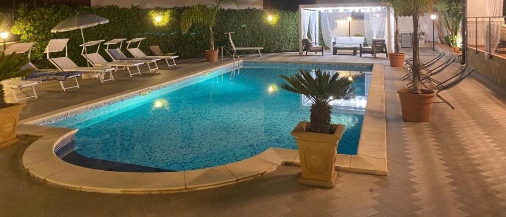 Villa Marianna Con Piscina Privata Ampi Spazi Esterni E Wifi Free เทรเบีย ภายนอก รูปภาพ