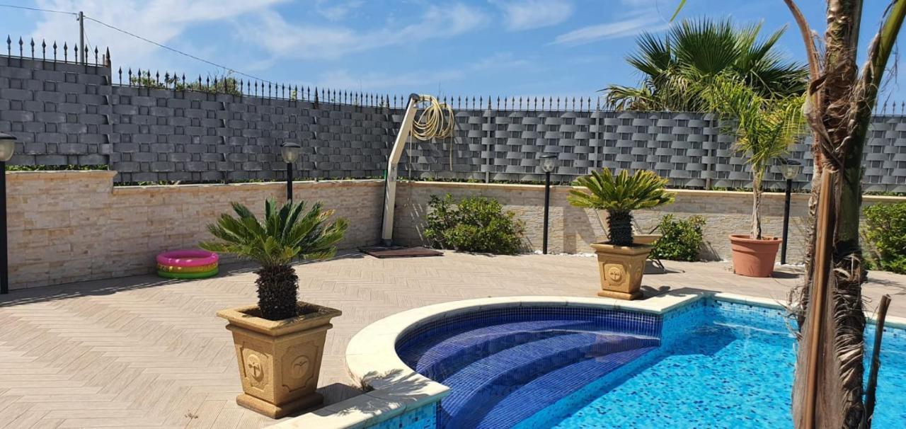 Villa Marianna Con Piscina Privata Ampi Spazi Esterni E Wifi Free เทรเบีย ภายนอก รูปภาพ